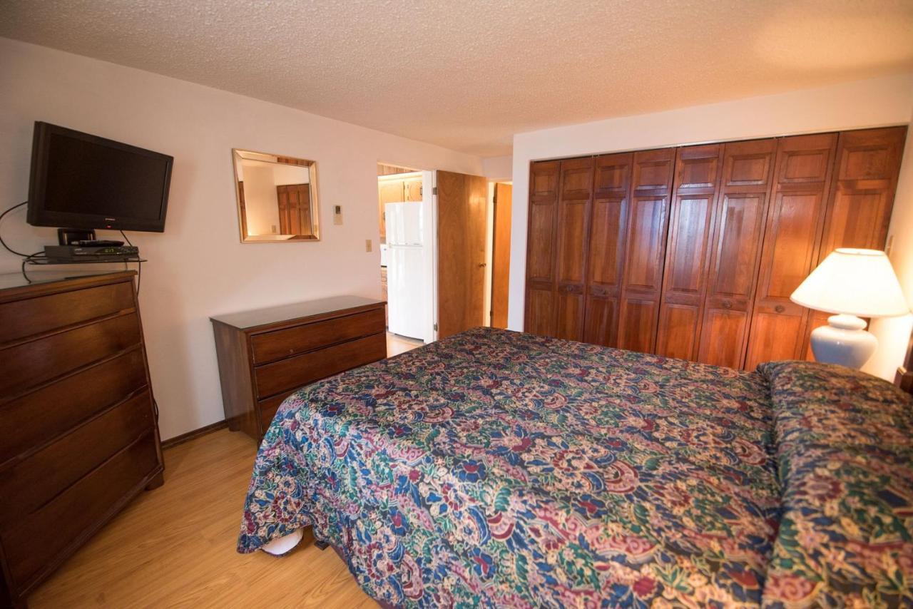 Pembroke Windsong Guest Apartments מראה חיצוני תמונה